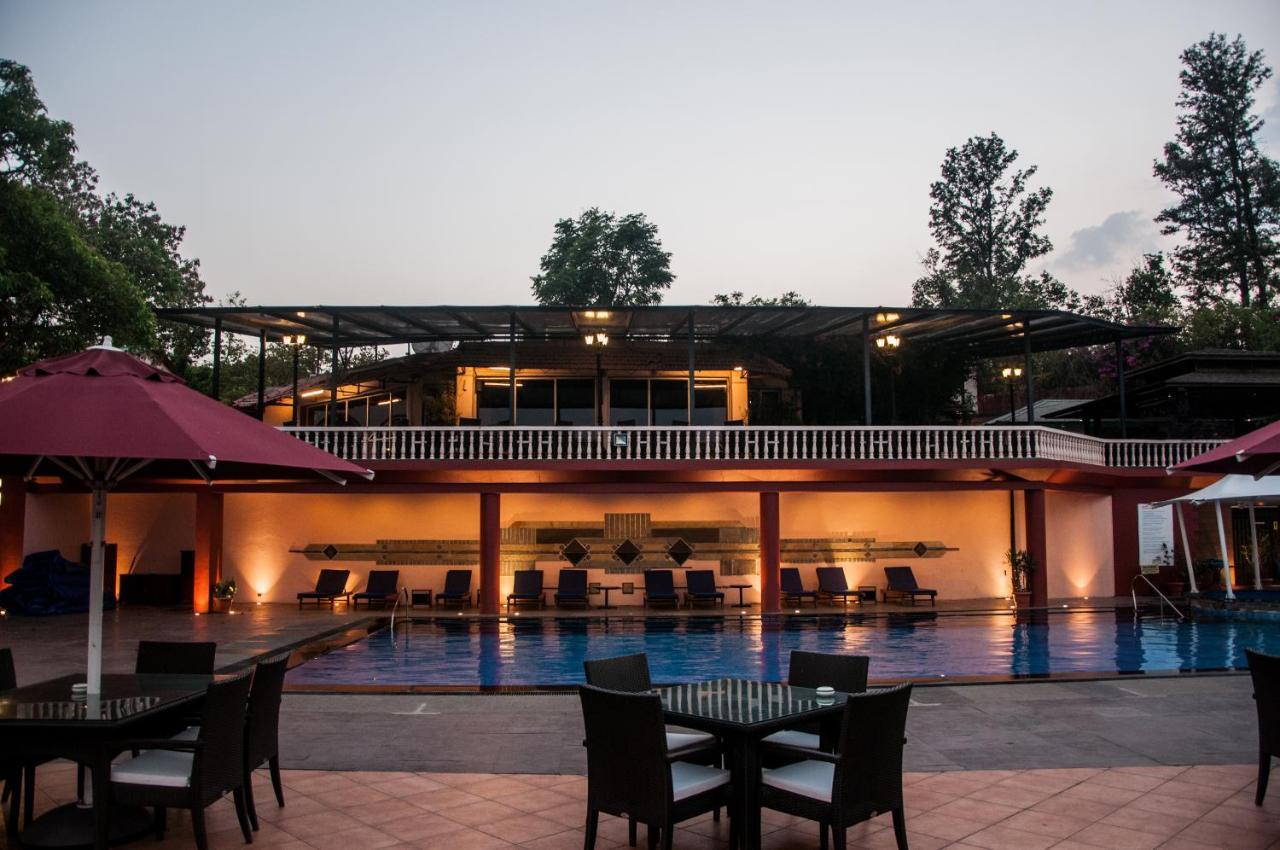 Brightland Resort & Spa Mahābaleshwar Exteriör bild